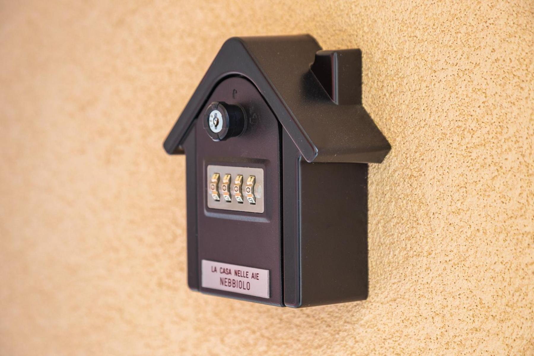 La Casa Nelle Aie - Appartamento Nebbiolo - Free Wifi E Ac لا مورّا المظهر الخارجي الصورة